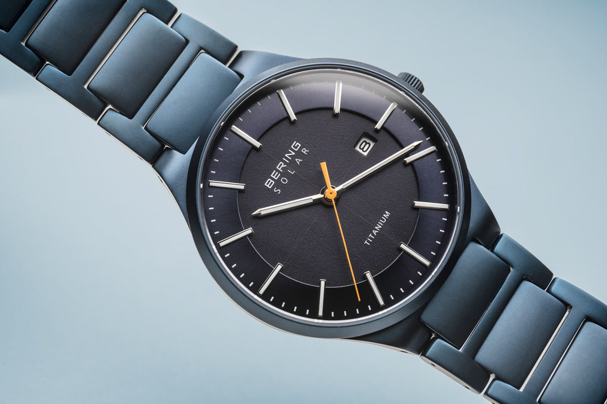 Bering Solar titanium herenhorloge 15239-797