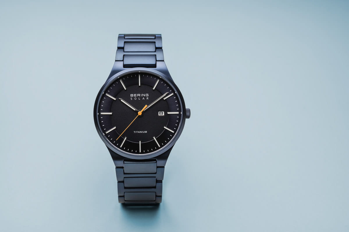 Bering Solar titanium herenhorloge 15239-797